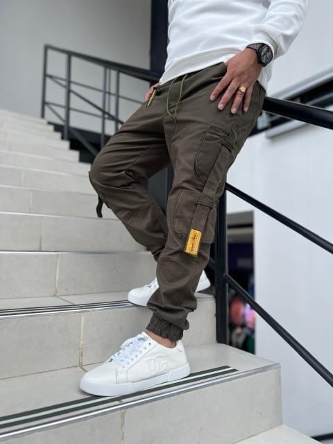 Pantalón Jogger Cargo Drill Licrado