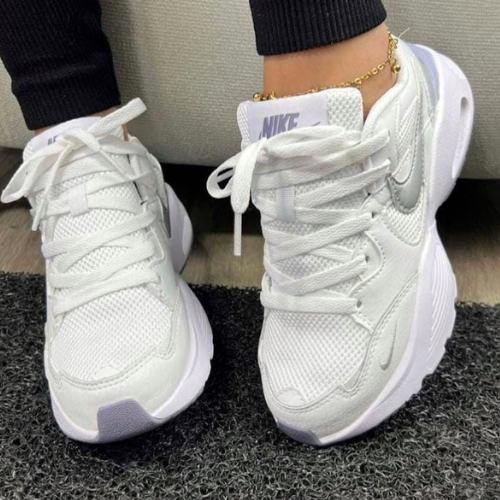 DEPORTIVO DAMA NIKE TEKNO